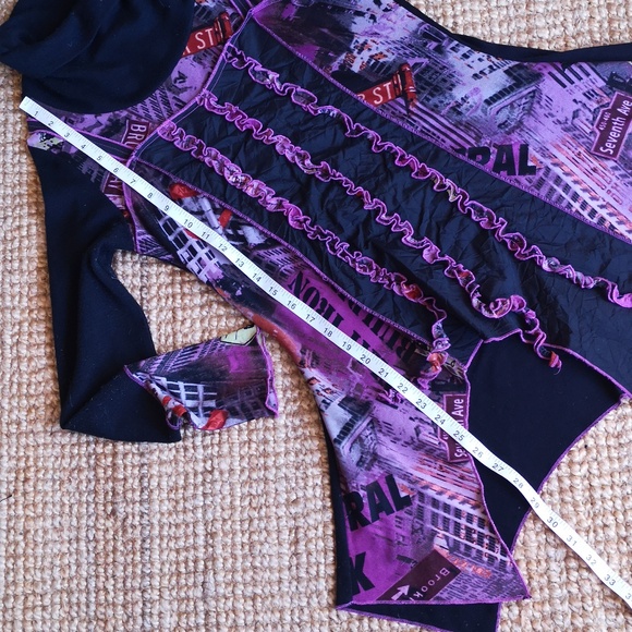 Chagall asymmetric hem tunic - Picture 7 of 10